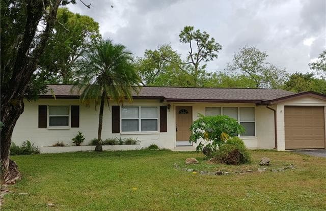 113 Clayton AVE - 113 Clayton Avenue, Lehigh Acres, FL 33936