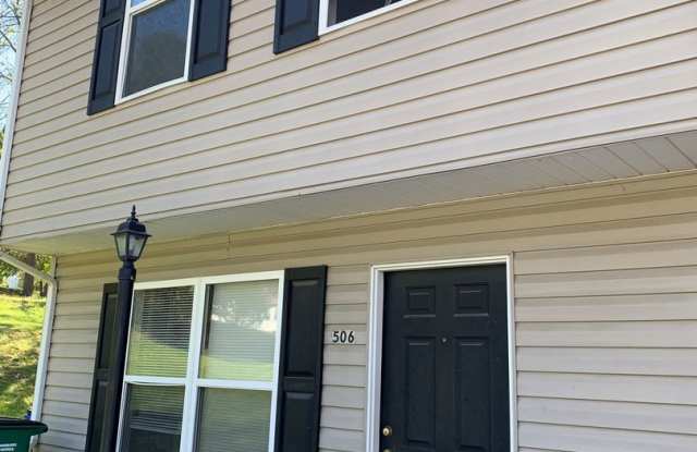 Photo of 506 Craig St.