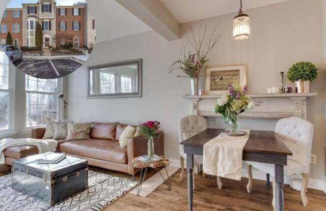 Photo of 206 TILDEN Way