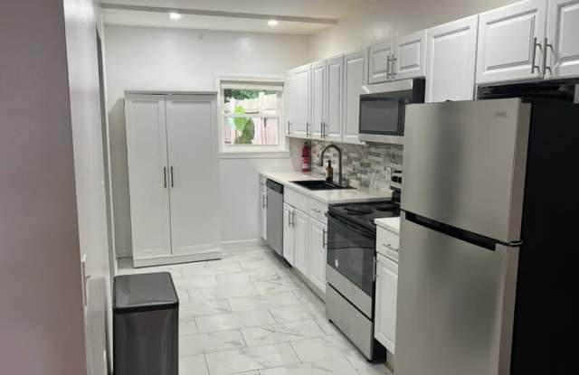 1918 North 6th Street