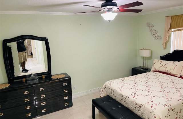 4511 Northwest 23rd Street