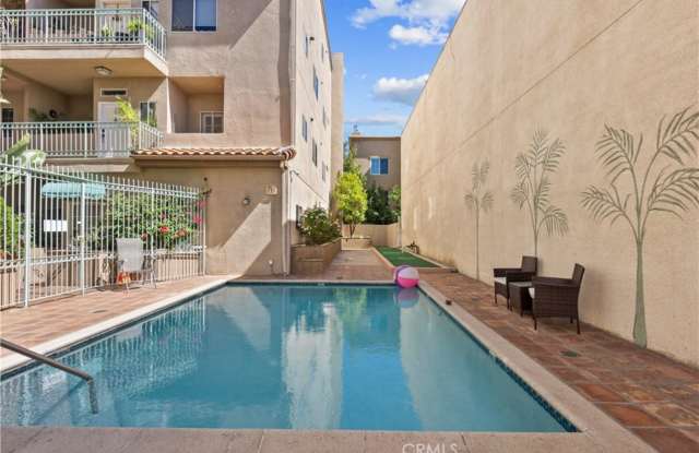 10626 Valley Spring Lane