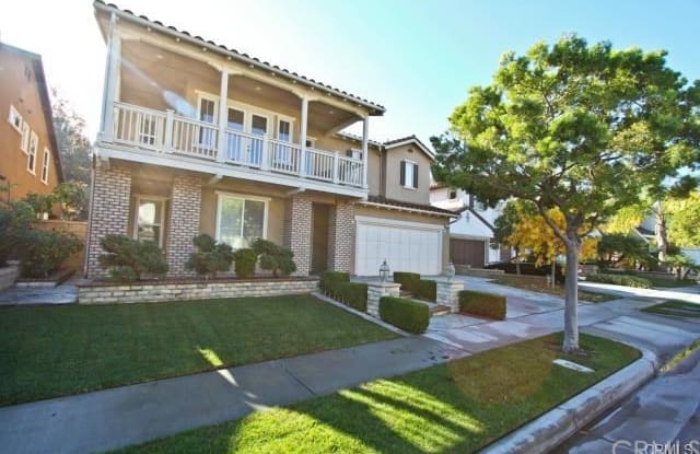 1932 W Deerefield Road - 1932 W Deerefield Rd, Santa Ana, CA 92704