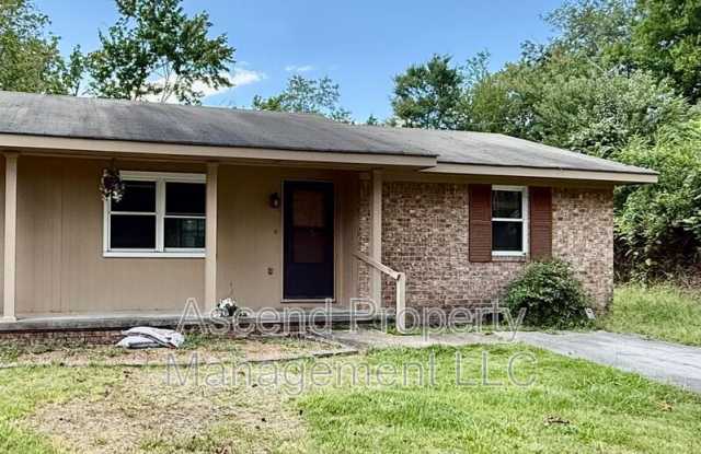 5080 Shoals Ln