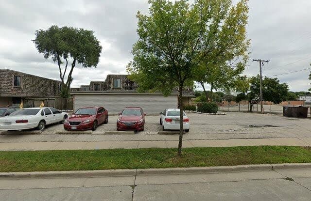 6974 N 43rd St - 6974 North 43rd Street, Milwaukee, WI 53209