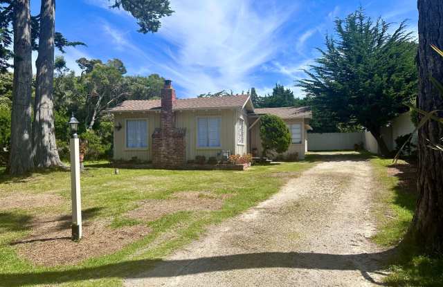 Photo of Idyllic Fully Furnished Cottage in Asilomar Dunes Available Monthly