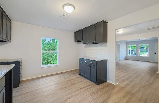 1226 South 1st Street