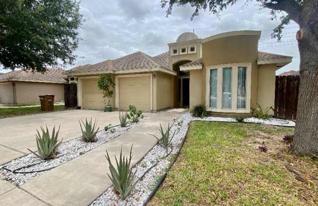 2220 N Opal St.