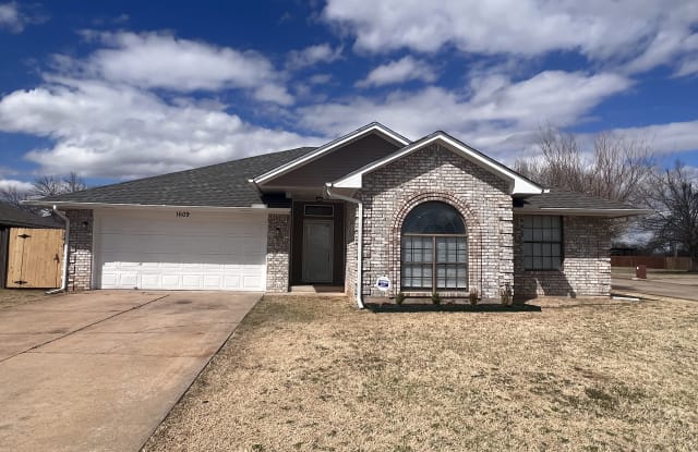 1609 Rocky Mountain Way - 1609 Rocky Mountain Way, Edmond, OK 73003