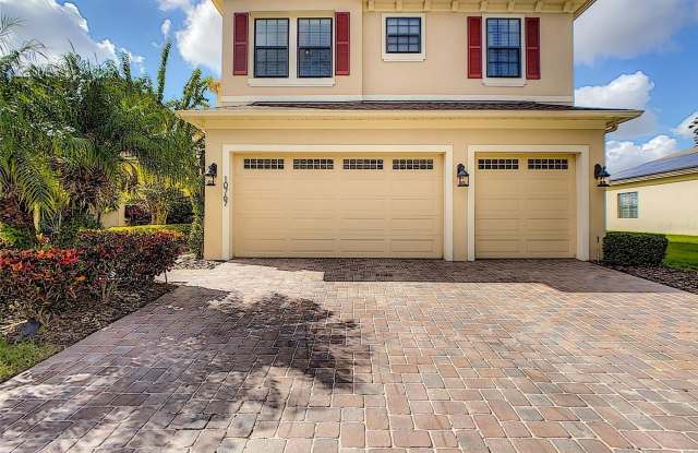 10767 WILLOW RIDGE LOOP