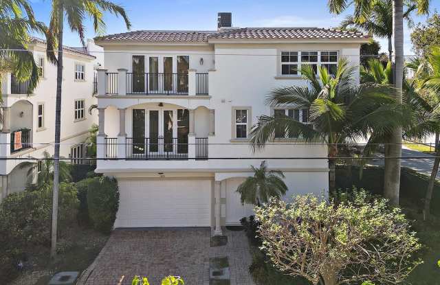 Photo of 1600 NE 9th Street