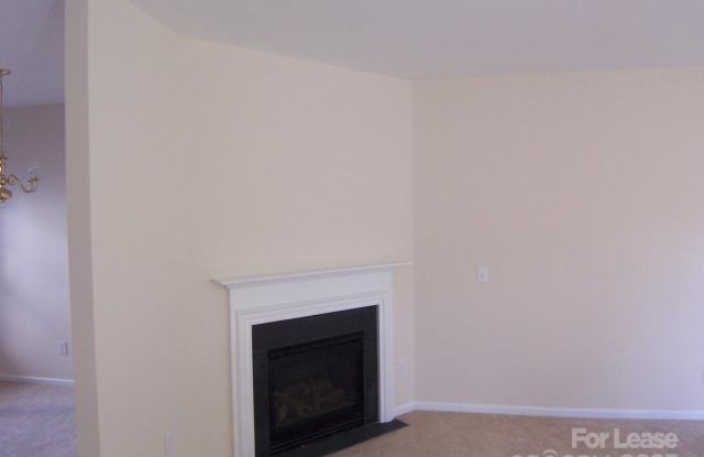 8623 Carolina Lily Lane