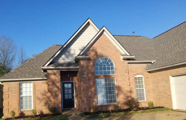 Welcome to 10651 Lexington Drive!