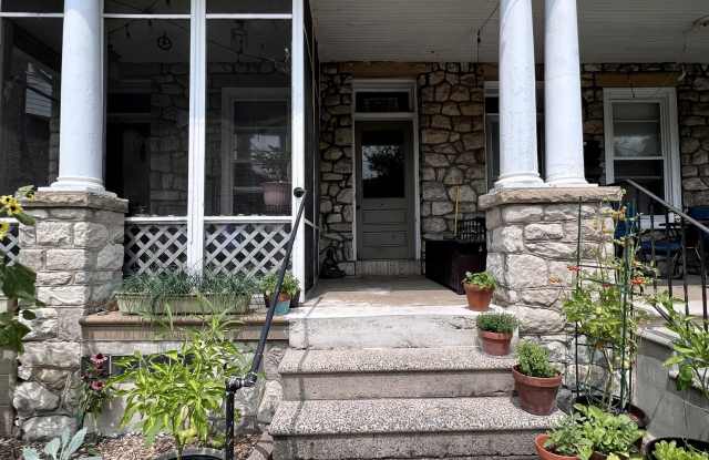 1517 N. Franklin Street - 4