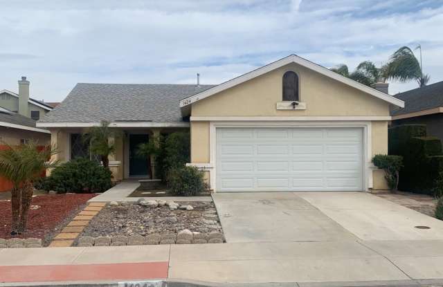 Beautiful Large Open Home in Hemet