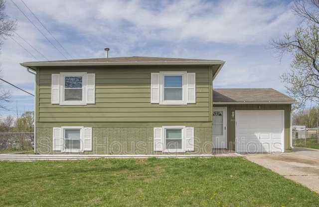 712 N Aztec Dr