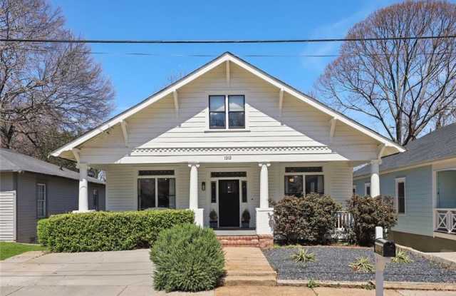 1212 Merlin Avenue SE