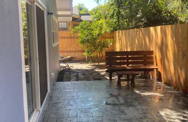 Newly remodeled 2 bedroom/1 bath