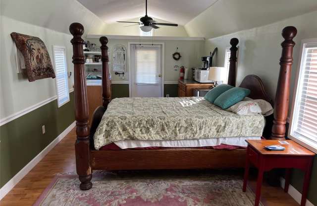 209 SE BRAWLEY TERRACE