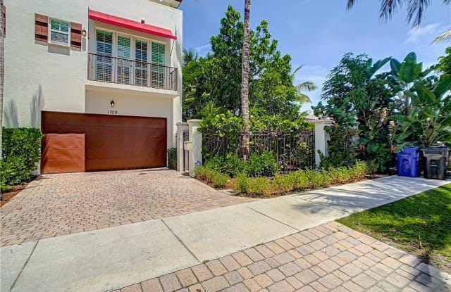 1709 NE 8th St - 1709 Northeast 8th Street, Fort Lauderdale, FL 33304