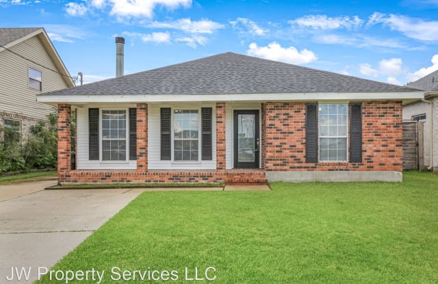 1212 Hickory Avenue - 1212 Hickory Ave, Harahan, LA 70123