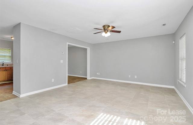 Photo of 5750 Laborde Avenue