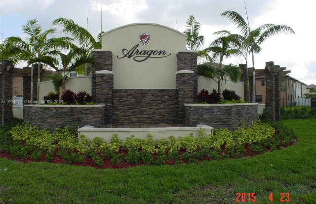 3504 W 88th Ter