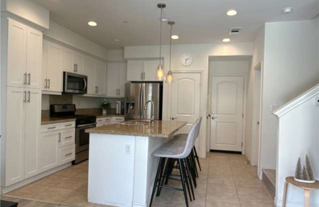 11050 Excelsior Drive