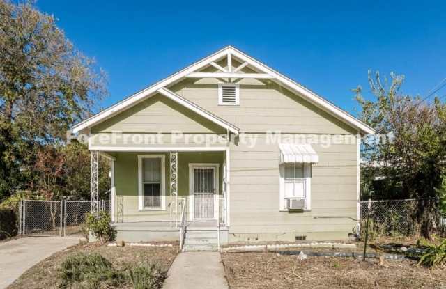 Photo of 115 East Lambert St.