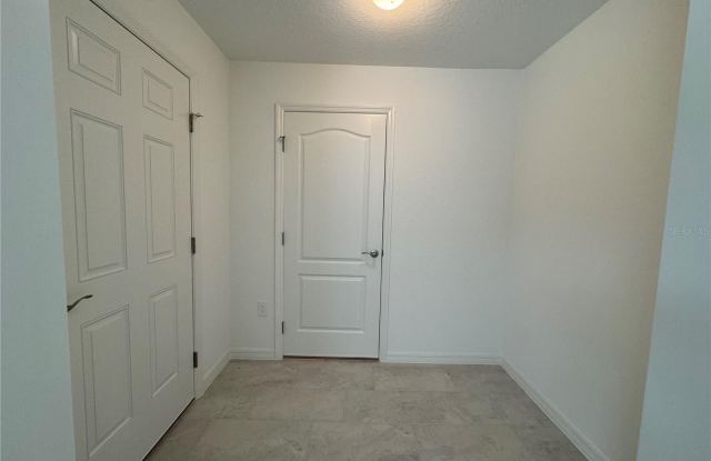 2004 WINDING RIVER COVE