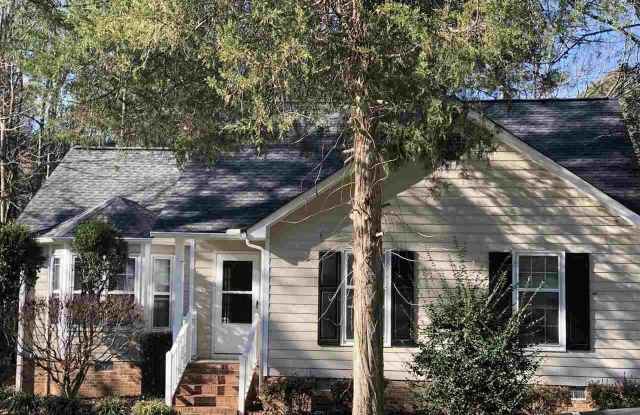 101 Willow Point Court