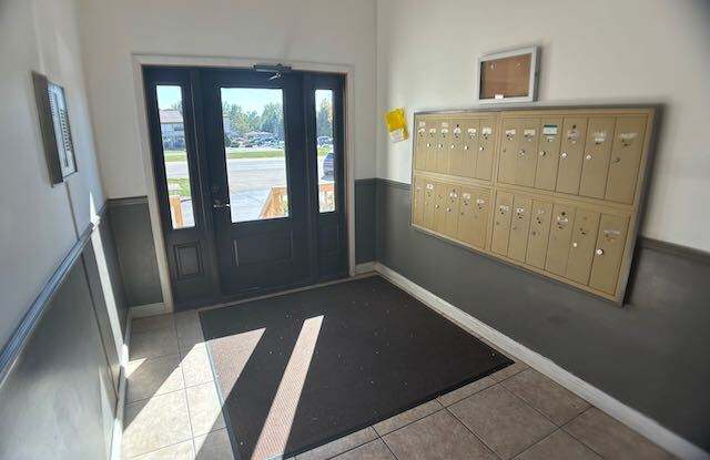 3207 West Willow Knolls Drive