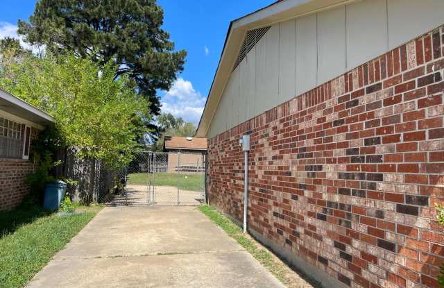 PINE FOREST SUBDIVISION in SOUTHERN HILLS
