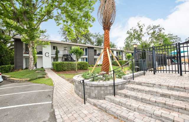 Silver Creek Apartments