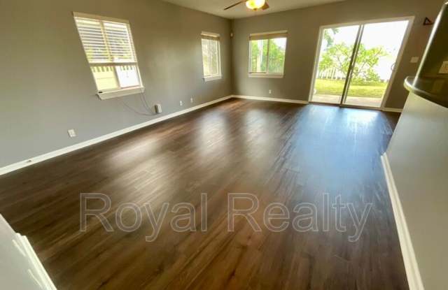 87-2223 Pakeke Street