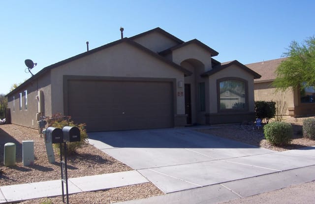 7243 S Millers Tale Drive - 7243 South Millers Tale Drive, Tucson, AZ 85756