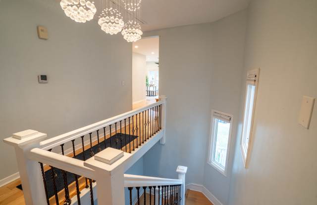 969 Piedmont Avenue Northeast