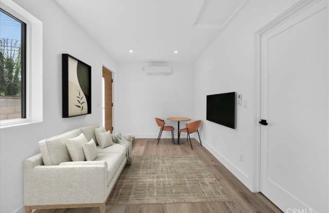 7053 Fallbrook Avenue