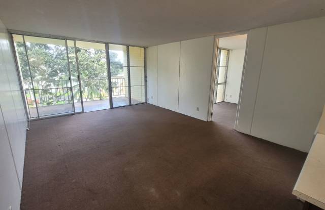 Newly Upgraded Spacious 1 Bedroom Apartment in the Ridgecrest Complex.