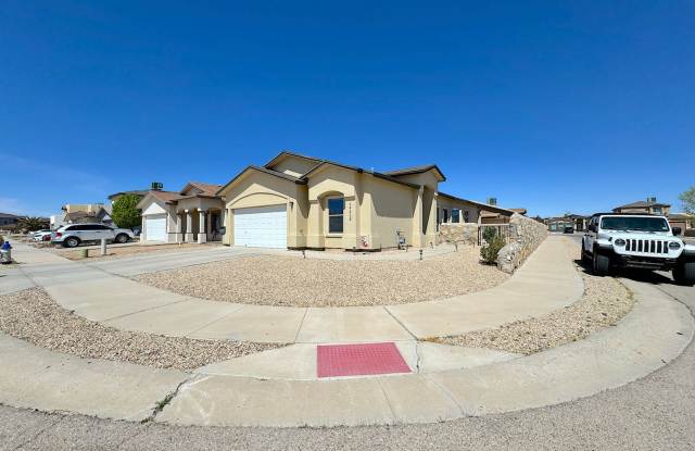 East El Paso 4 bed Refrig A/C Home - 14215 Bluesky Point Court, El Paso, TX 79938