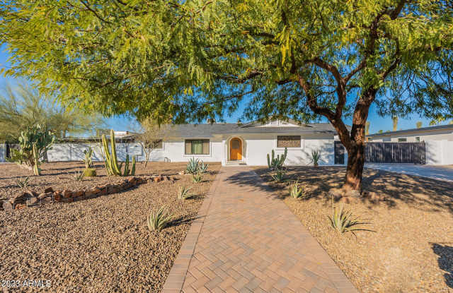 6302 E COCHISE Road