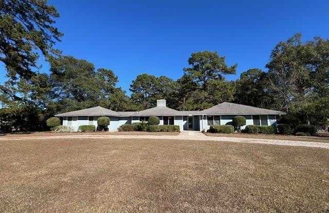 Photo of 2537 Stonegate Drive