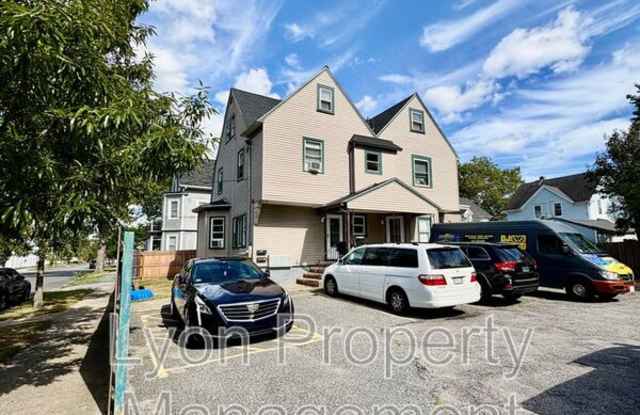 250 Massachusetts Ave