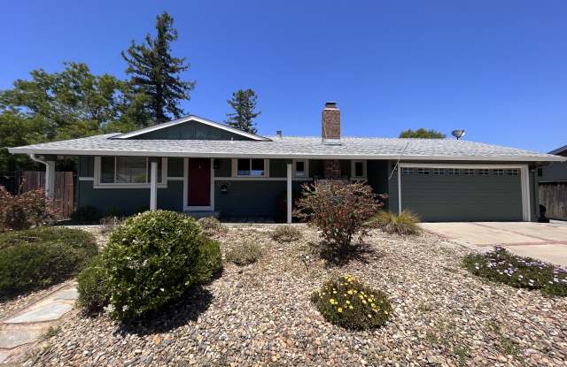 6857 Siesta Ct