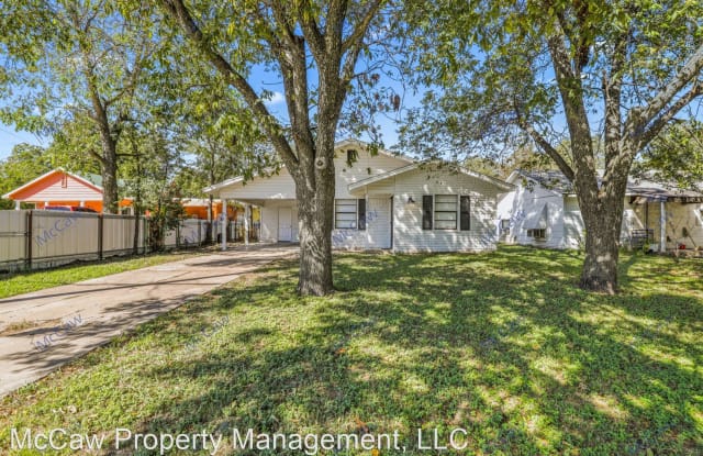 612 Woodard Ave. - 612 Woodard Avenue, Cleburne, TX 76033