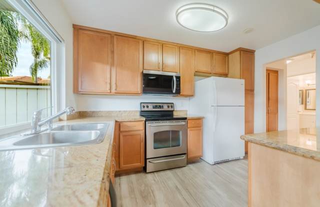 Photo of 615 Fredricks Avenue