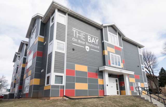 Photo of 627 E. Bear Blvd