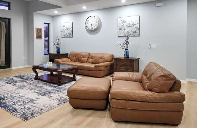 5479 South Biscayne Drive