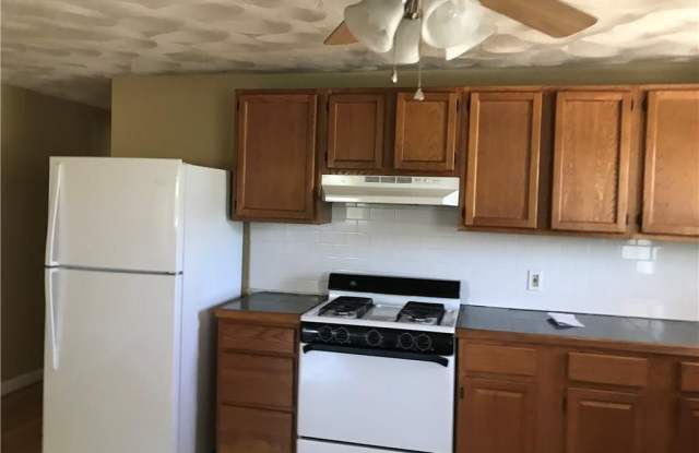 1282 Chalkstone Avenue unit: 1