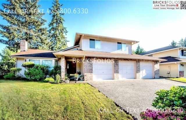 Photo of 12825 27th Drive Southeast